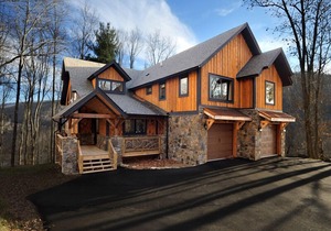 The Rustic Cedar Rock Townhome at The Lodges at Eagles Nest