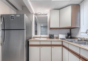 The Waterway 227: King + FSS Studio with complex pool