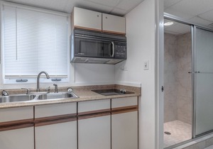 The Waterway 227: King + FSS Studio with complex pool