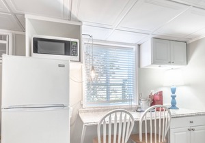 The Waterway 406: 1 Queen Bed Studio with complex pool