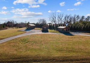 Tiny Cabin 1- Near Tryon Equestrian Center