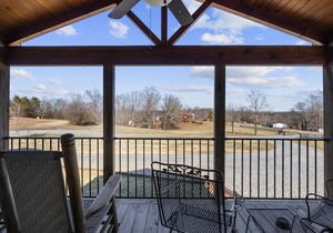 Tiny Cabin 2- Near Tryon Equestrian Center