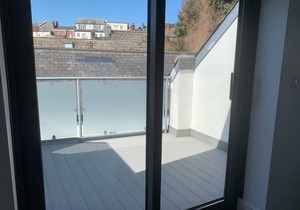Unique 2 bedroom duplex apartment with roof terrace in the heart of Exeter