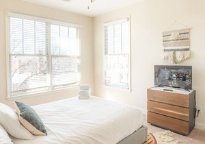 Viagem|Bright and Relaxing 2BR in Prime Location