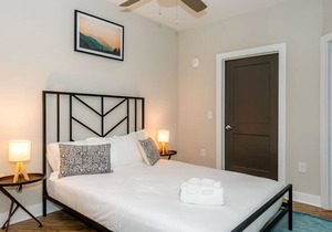 Viagem Welcoming 1BR with Pool & Gym