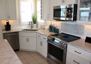 Village Landings 66, Gorgeous 4 Bedroom Sound-Front Home in Pirate's Cove