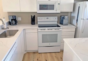 "Waters Edge 431-B" - Oceanfront Condo w/Community Pool, 2 Bedrooms/2 Bathrooms