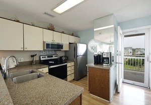 "Waters Edge 433-B" - Oceanfront Condo w/Community Pool, 2 Bedrooms/2 Bathrooms