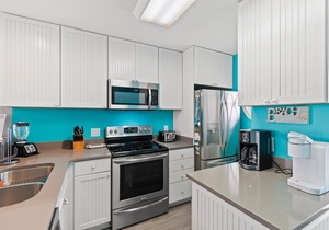 "Waters Edge 435-B" - Oceanfront Condo w/Community Pool, 2 Bedrooms/2 Bathrooms