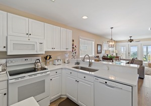 "Waters Edge 435-C" - Oceanfront Condo w/Community Pool, 2 Bedrooms/2 Bathrooms