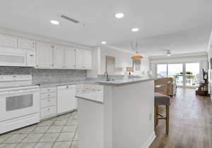 Wrightsville Dunes B-1C - Ocean front first floor condo with a pool
