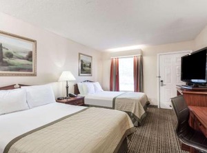 Baymont | Hickory