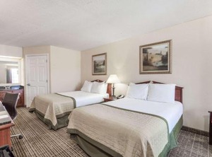 Baymont | Hickory