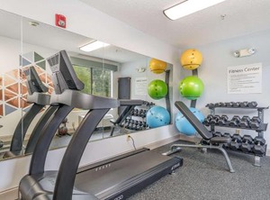 Holiday Inn Express Kernersville Ihg Hotel | Kernersville