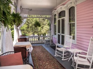 Cedar Crest Inn | Kenilworth