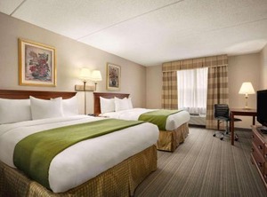 Country Inn | University Place