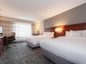 Courtyard | Huntersville