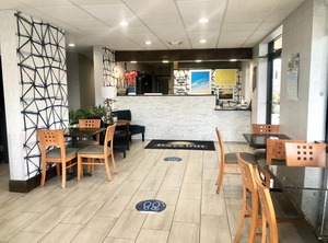 Days Inn | Woodfin