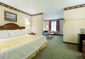 Days Inn | Clinton