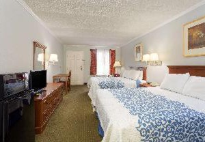 Days Inn | Clinton