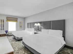 Hampton Inn Suites | Umstead