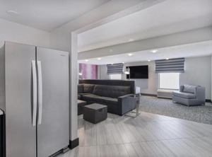 Hampton Inn Suites | Umstead