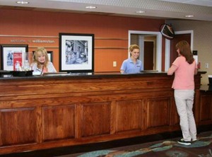 Hampton Inn Williamston | Williamston