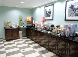 Hampton Inn Williamston | Williamston