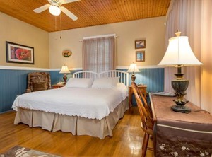 Highland Inn Resort Rock | Flat Rock