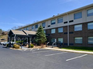 Holiday Inn Express Rock South Ihg Hotel | Blowing Rock