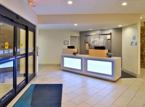 Holiday Inn Express Rock South Ihg Hotel | Blowing Rock