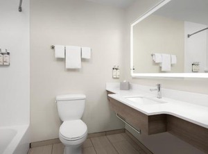 Holiday Inn Express Hotel Suites Greensboro Airport Ihg | Greensboro