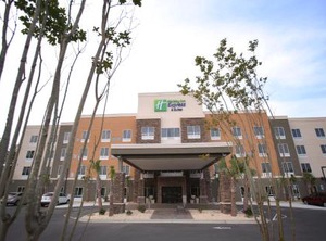 Holiday Inn Express Southport Oak Island Ihg Hotel | Bolivia