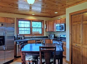 Horseshoe Porch | Deep Gap