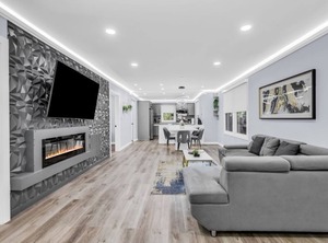Charlotte | Villa Heights