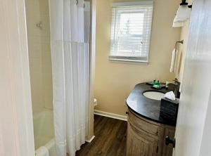 Mountainaire Inn Log Rock | Blowing Rock