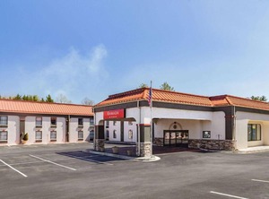 Ramada | Hendersonville