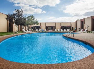 Ramada | Barium Springs