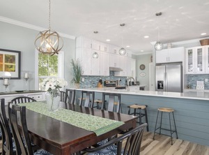 Bay Retreat | Straits