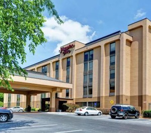 Hampton Inn 