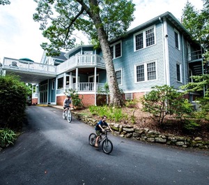 Highland Inn Resort Rock 