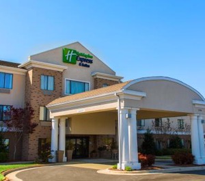 Holiday Inn Express Hotel Kinston Ihg 