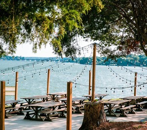 Lakefront Property At Cove Resort 