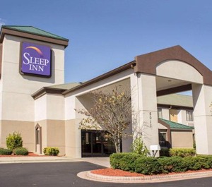 Red Roof Inn Suites Wilson 
