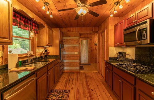 Banner Elk Cabin | 1 Million Dollar View- Close to Banner Elk! Screened porch, hot tub, theater room!