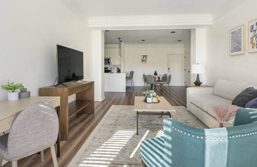 Cary Apartment | 100 m² Apartment ∙ 2 bedrooms ∙ 4 guests