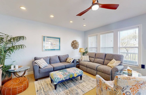 Indian Beach Condo | 101 m² Condo ∙ 2 bedrooms ∙ 7 guests