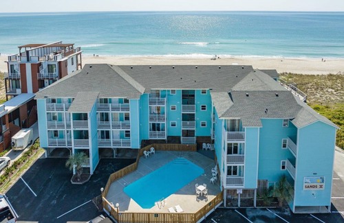 Wilmington Beach Condo | 102 m² Condo ∙ 3 bedrooms ∙ 6 guests