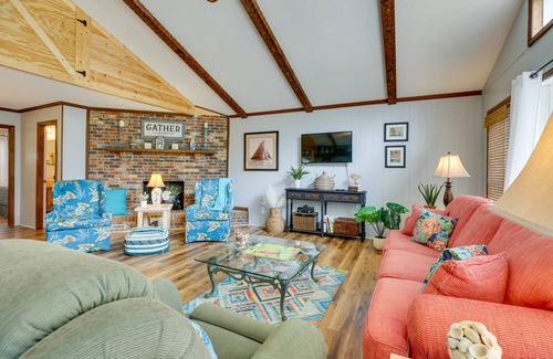 Tranquil Harbour House | 102 m² House ∙ 2 bedrooms ∙ 4 guests