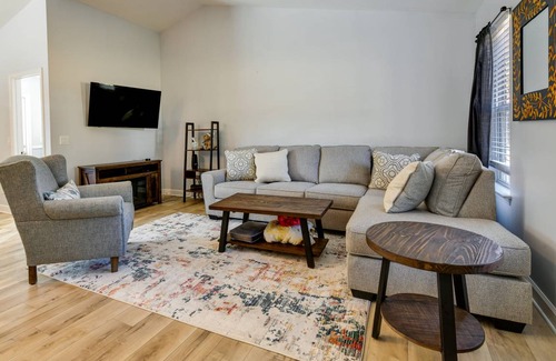 Troutman House | 102 m² House ∙ 2 bedrooms ∙ 5 guests